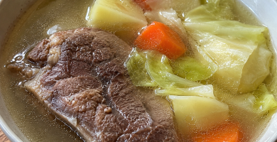 Caldo de Res en Olla Express