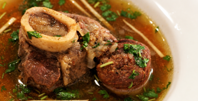 Sopa de Hueso de Res