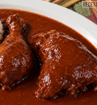 Mole Coloradito
