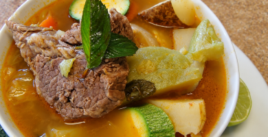 Sopa de Costilla de Res