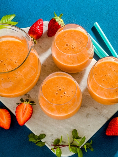 Batido de Naranja y Fresa Batido de Naranja y Fresa