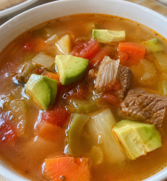 Caldo Tlalpeño de Res