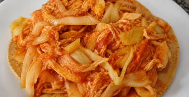 Tinga de Pollo y Col