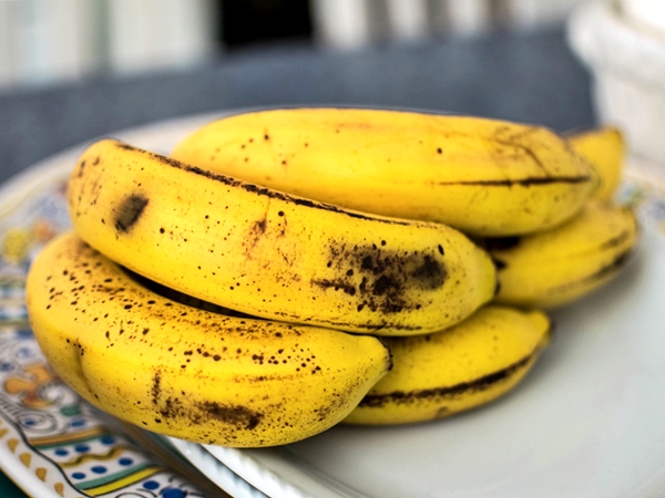 platanos maduros