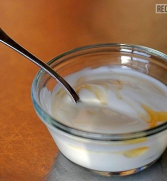 yogurt natural casero con miel