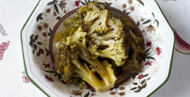 Brócoli cocido hervido aliñado