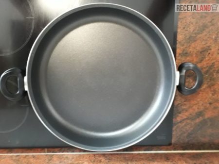Paellera para Arroz con Almejas