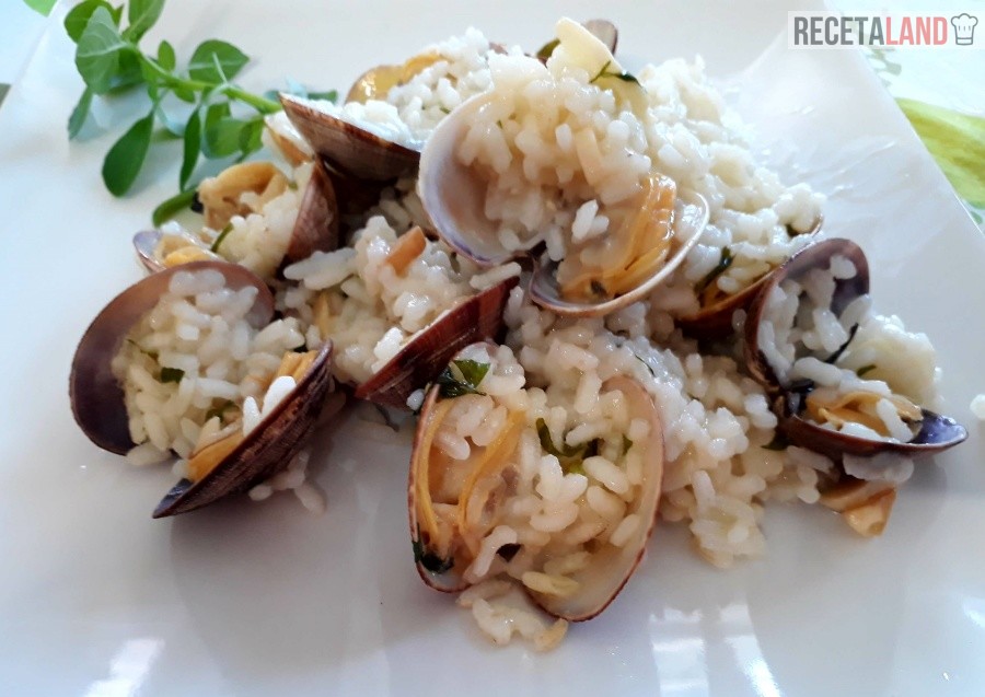 Arroz con almejas