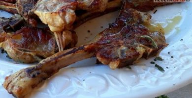 Chuletas de cordero con miel
