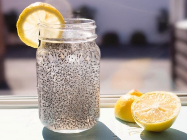 Agua de chia para adelgazar (sin azucar)