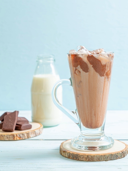 Batido de chocolate sin helado (con leche) casero Batido de chocolate sin helado (con leche)