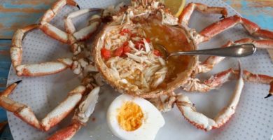 Centolla cocida y aliñada