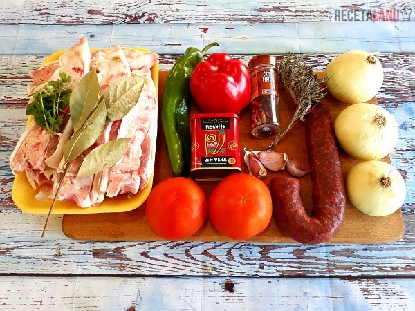 Ingredientes Manitas de cerdo en salsa