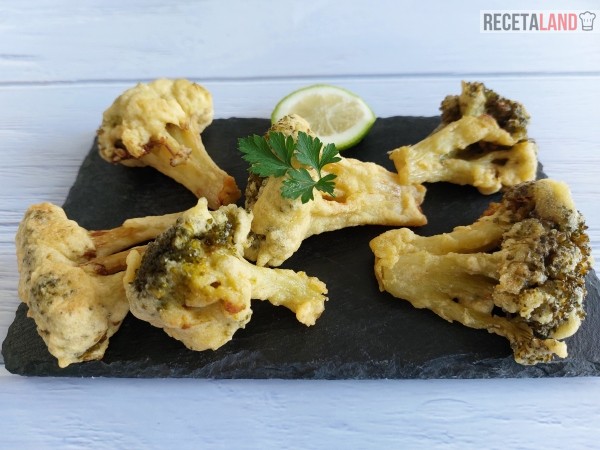 Brocoli rebozado en tempura