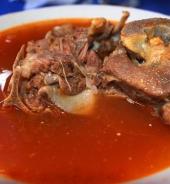 Mole de Caderas o Huaxmole