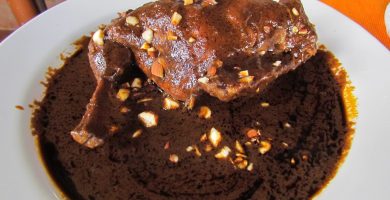 Mole Almendrado