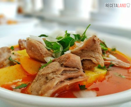 mole de olla de pollo