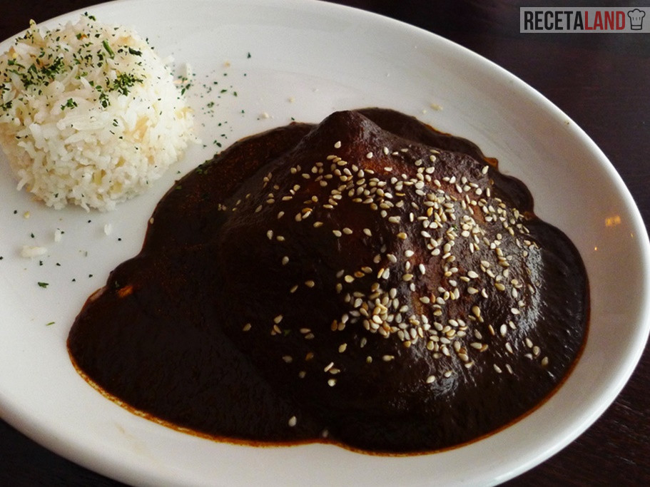 Mole Xiqueño