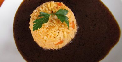 Mole con Arroz