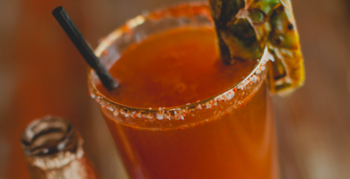 Michelada de Piña