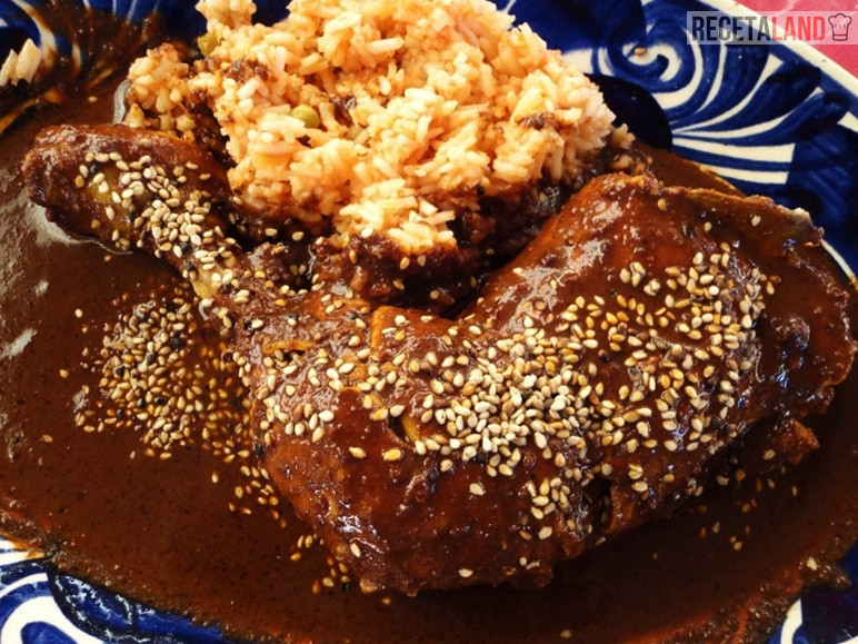 Receta con mole en pasta