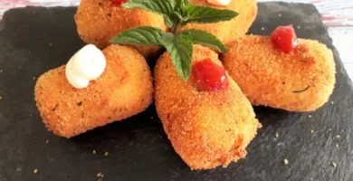 Croquetas de pollo asado